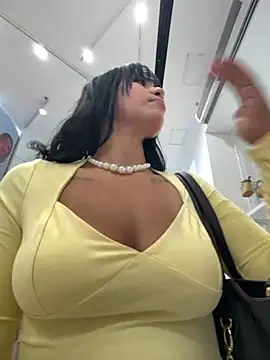 MonserratJons01 Chat XXX in diretta