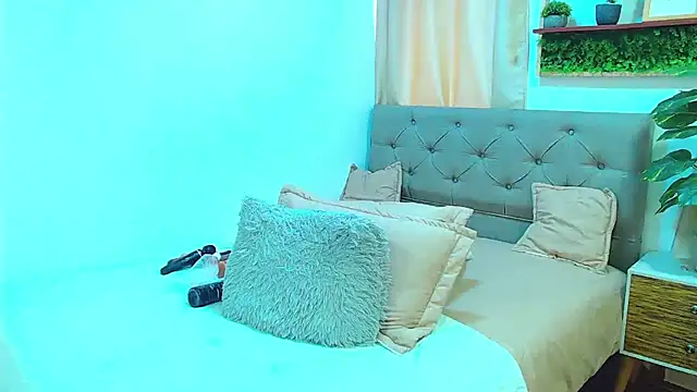دردشة sasi_luna الجنسية المباشرة