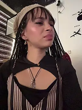 Sasha-firee Live XXX-chat