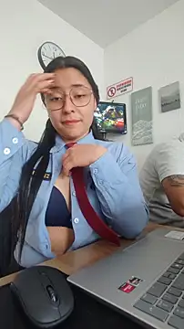 Chat XXX en directo de Queen_linda1