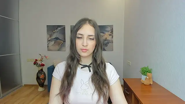 Онлайн чат XXX Effy_Royse