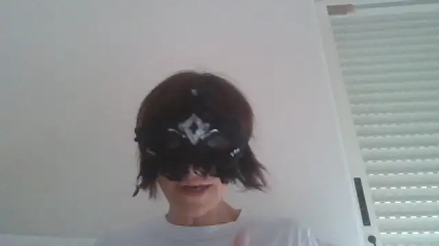 Chatroom XXX en direct de HelenTiAscolta