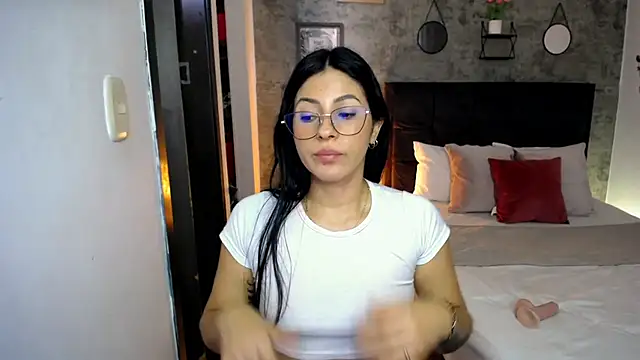 Онлайн чат XXX isa_cruzx