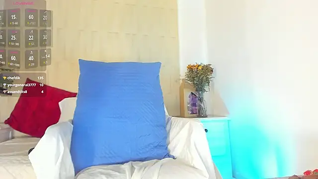 mia_pineda's Live XXX Chat