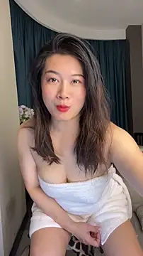 Živý XXX chat mo-mo-69