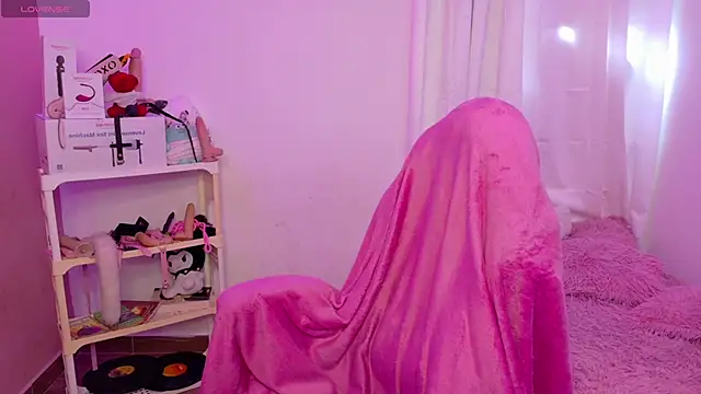 Sachi_Meow's Live XXX Chat