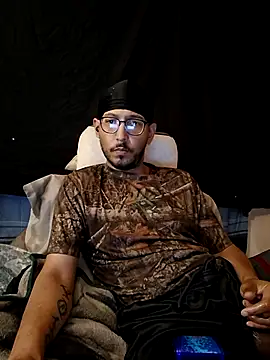 Chatroom XXX en direct de ThrowedWorldWide