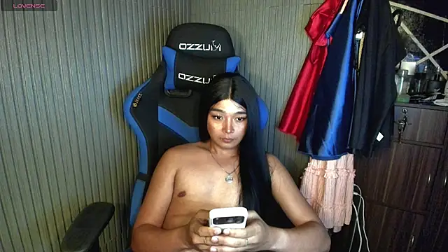 Chat XXX ao vivo de TrinityFucksYou