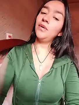 دردشة Williams_Hera الجنسية المباشرة