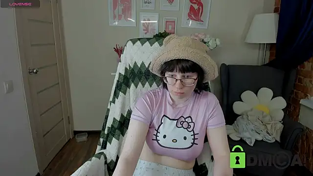 Melissa_Wells: онлайн-секс-чат