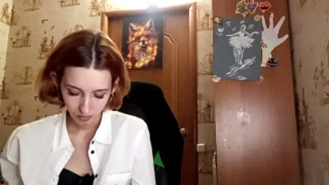 Онлайн чат XXX SirenFrost