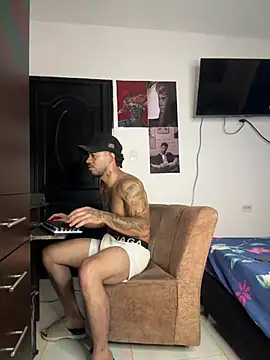 Kenny_romano Live XXX-chat