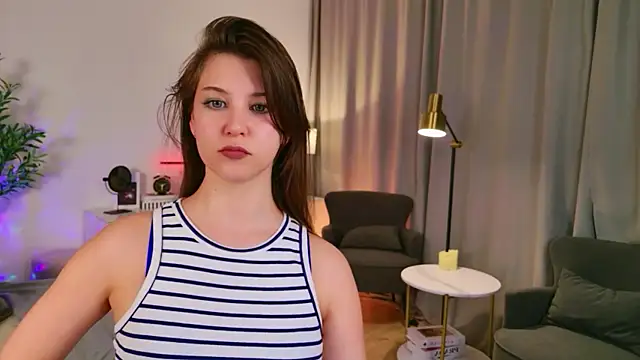 ElizaMild Webcam Show