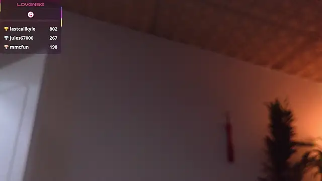 bri_von_dhara__ Obrolan Langsung XXX