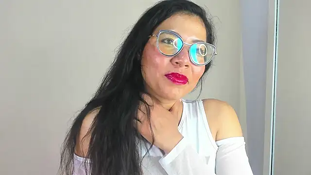 Chat XXX en directo de anastasiagreymist_