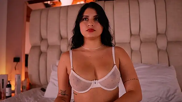 Chat +18 de Luu_Princess ao vivo