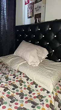 VenusDeMilo_55's Live XXX Chat