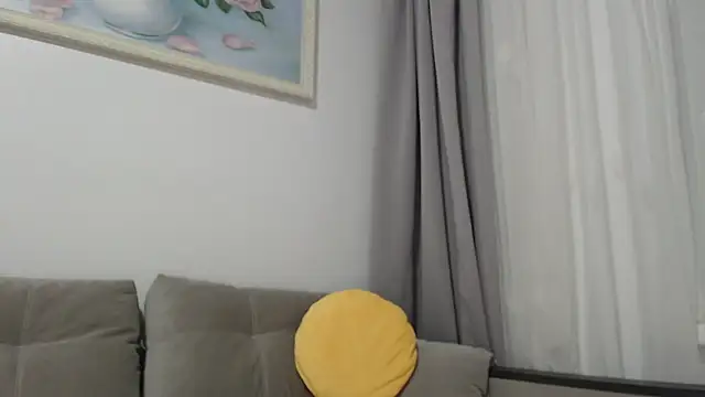 _JustmeHere_ XXX чат на живо