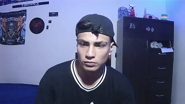 Fenix_hardcock's Live XXX Chat