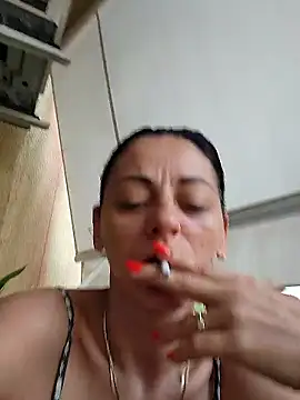 Chat XXX en directo de bruneta_sexy23