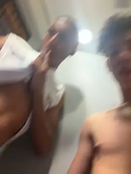 yoursexyjose Chat XXX live