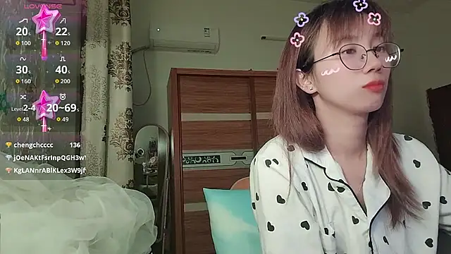 Lili_666's Live XXX Chat