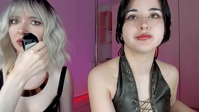 mollyposhh XXX чат на живо