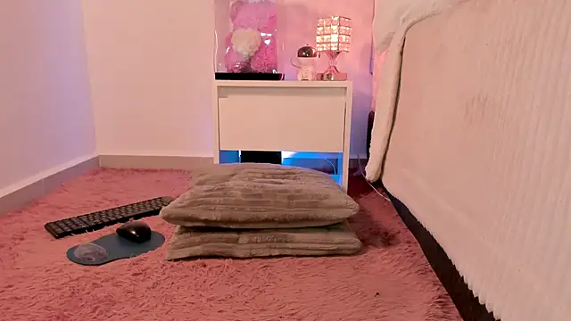 Alissonroses' Live XXX Chat