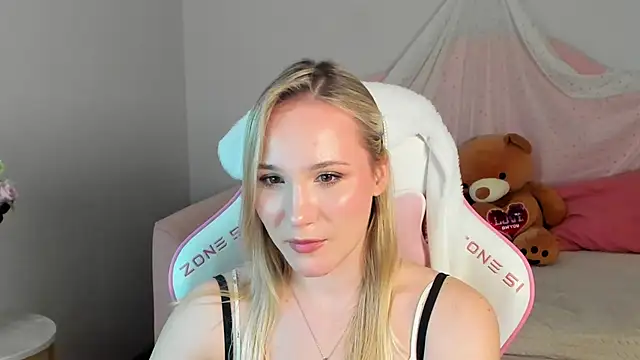 Chatroom XXX en direct de ElaraVoltage