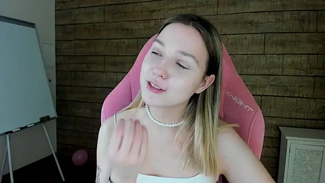 TinnaBurton Obrolan Langsung XXX