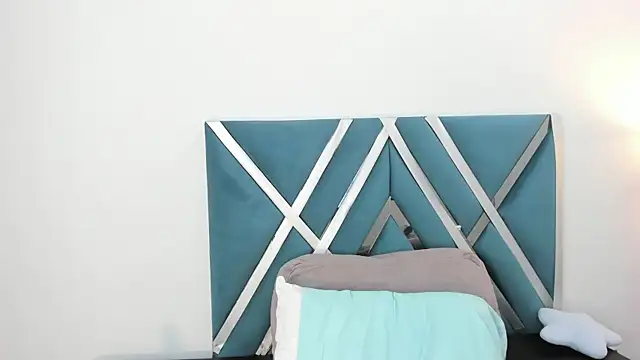 XXX chat uživo modela Nicoll_89