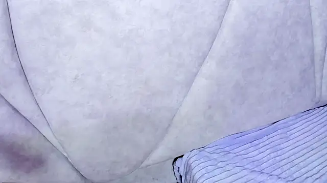 HornySlut69_ Live XXX-Chat