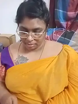 Chatroom XXX en direct de deepika-mallus