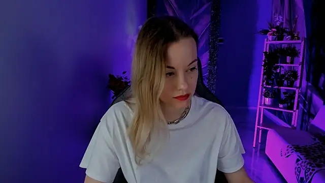 VireliaMoonfall – Live XXX-chat