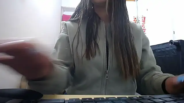 צ'אט XXX בשידור חי של Luna_girlhot_