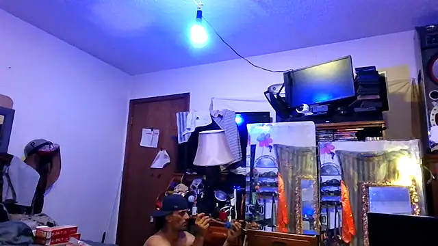 slinginbigD Live XXX-chat