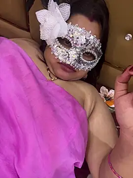 Catchybusty 即時 XXX 聊天