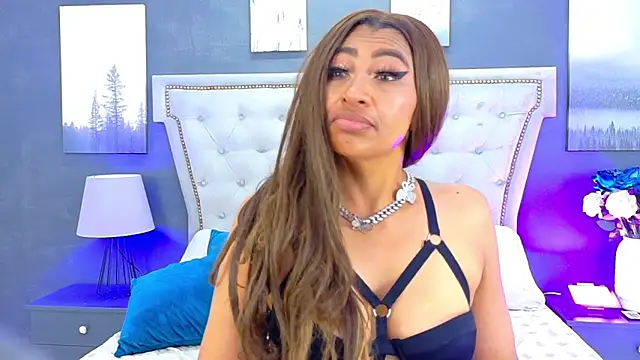 Chat XXX en directo de Kiara_Parker_