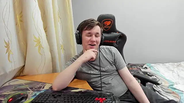 iliaskrislove Live XXX-Chat