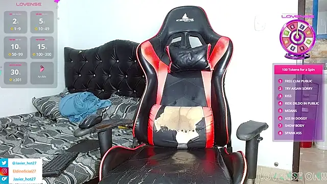Chatroom XXX en direct de Javier_Hot27_