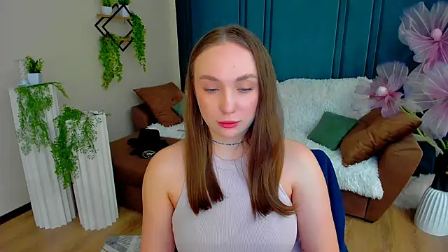 XXX chat uživo modela TrueReincarnation