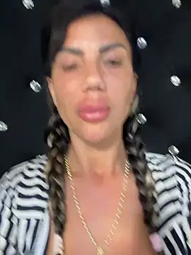 SelineVelvet's Live XXX Chat