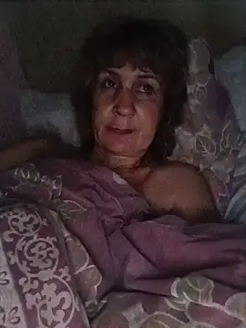 Laura_Kiss 现场XXX聊天