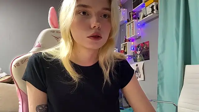 Chat +18 de NannoMi ao vivo