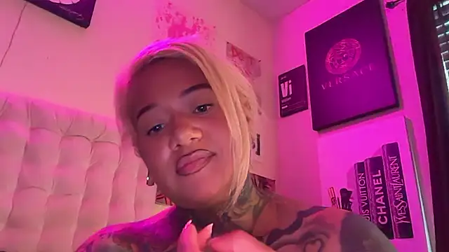 AveryLeeLane's Live XXX Chat
