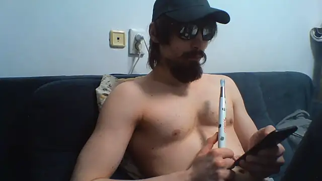 KaelNox webkamerás műsora