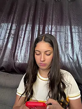 Lucyfer-firen Live XXX chat