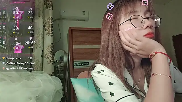 Chat XXX Live Lili_666