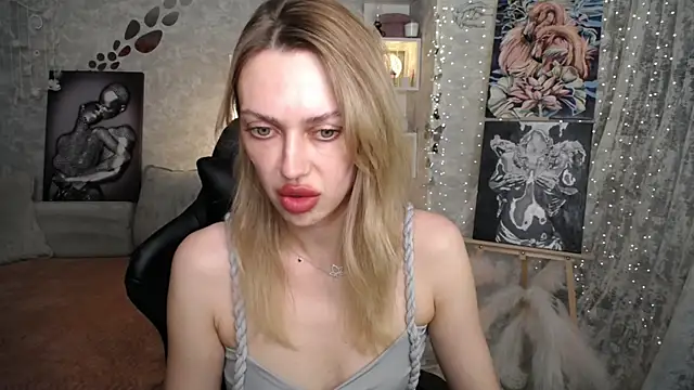 NickyAdamidi Live XXX-chat