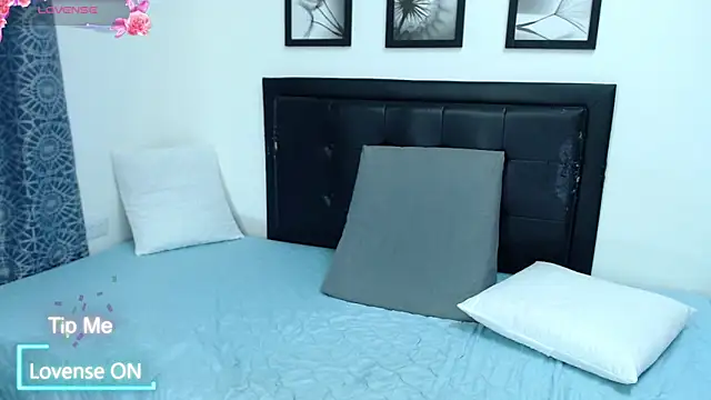 KellyJoness_ Live XXX-chat